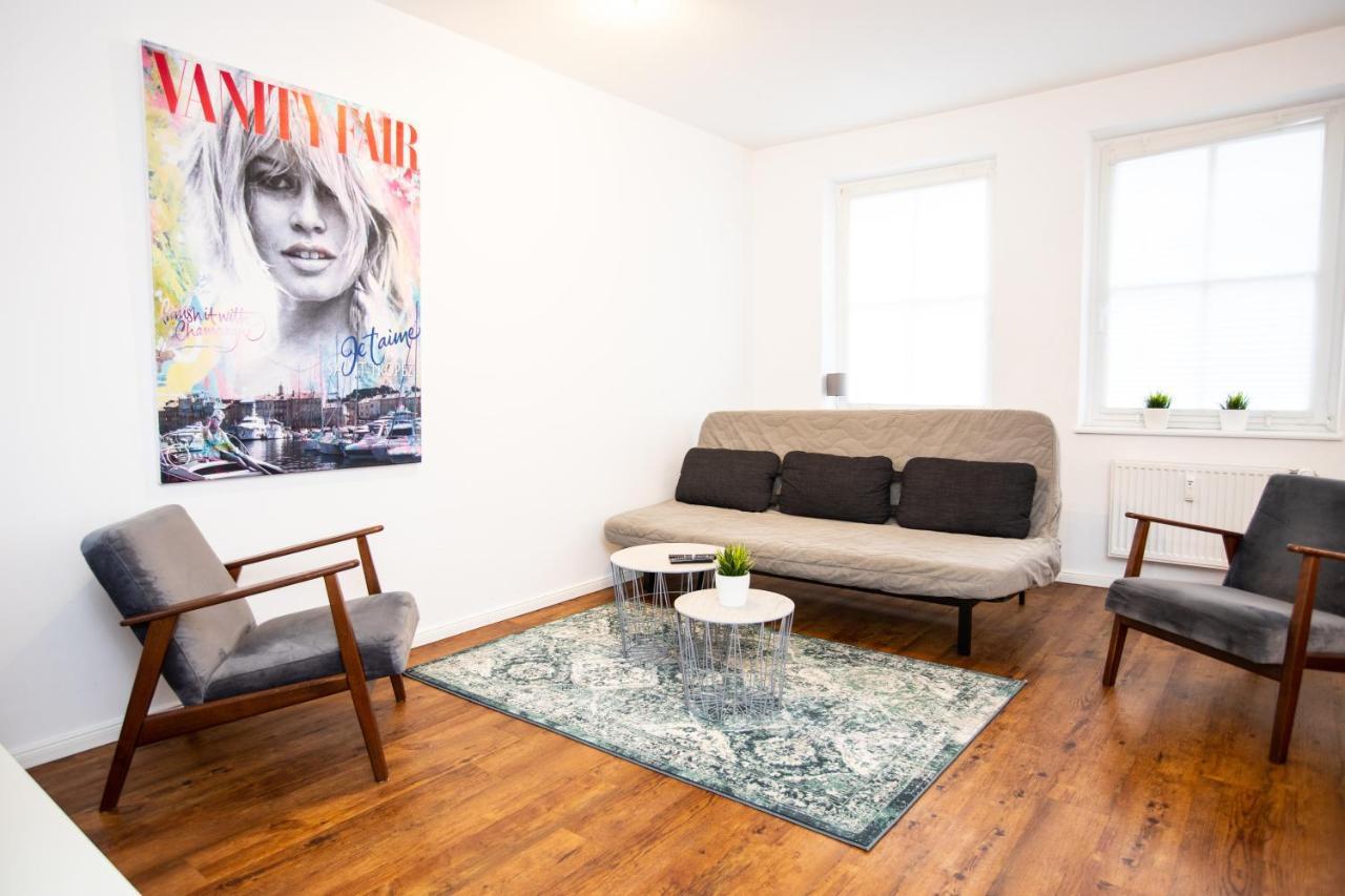 Moderne 2-Zimmer Wohnung! Wlan Und Netflix Inklusive! Zentral Gelegen In Der Historischen Altstadt! Stade Dış mekan fotoğraf