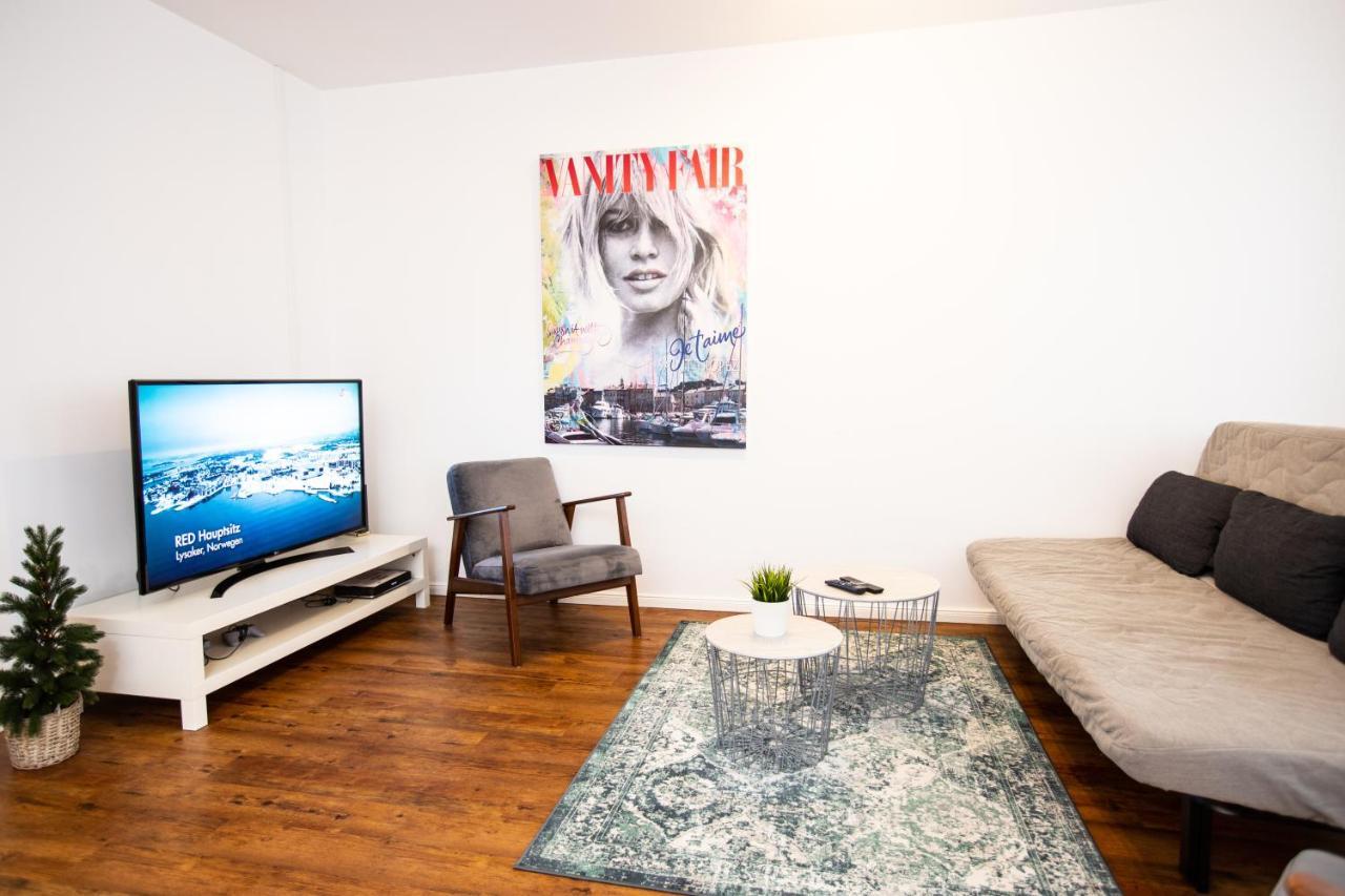 Moderne 2-Zimmer Wohnung! Wlan Und Netflix Inklusive! Zentral Gelegen In Der Historischen Altstadt! Stade Dış mekan fotoğraf