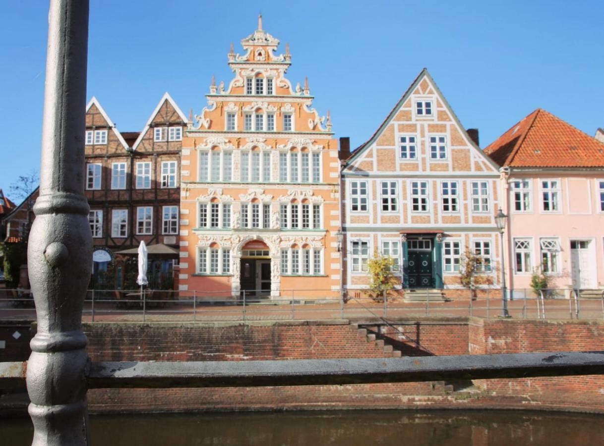 Moderne 2-Zimmer Wohnung! Wlan Und Netflix Inklusive! Zentral Gelegen In Der Historischen Altstadt! Stade Dış mekan fotoğraf